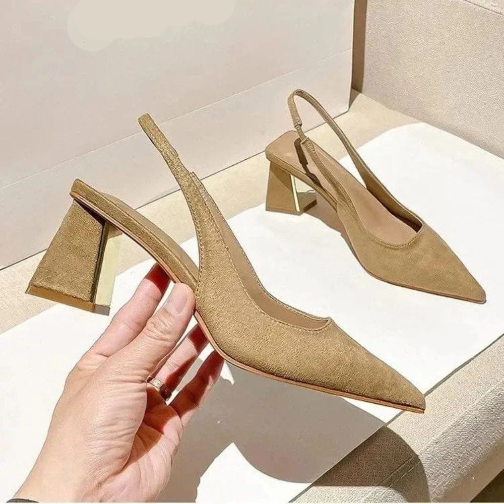 Escarpins beiges slingback