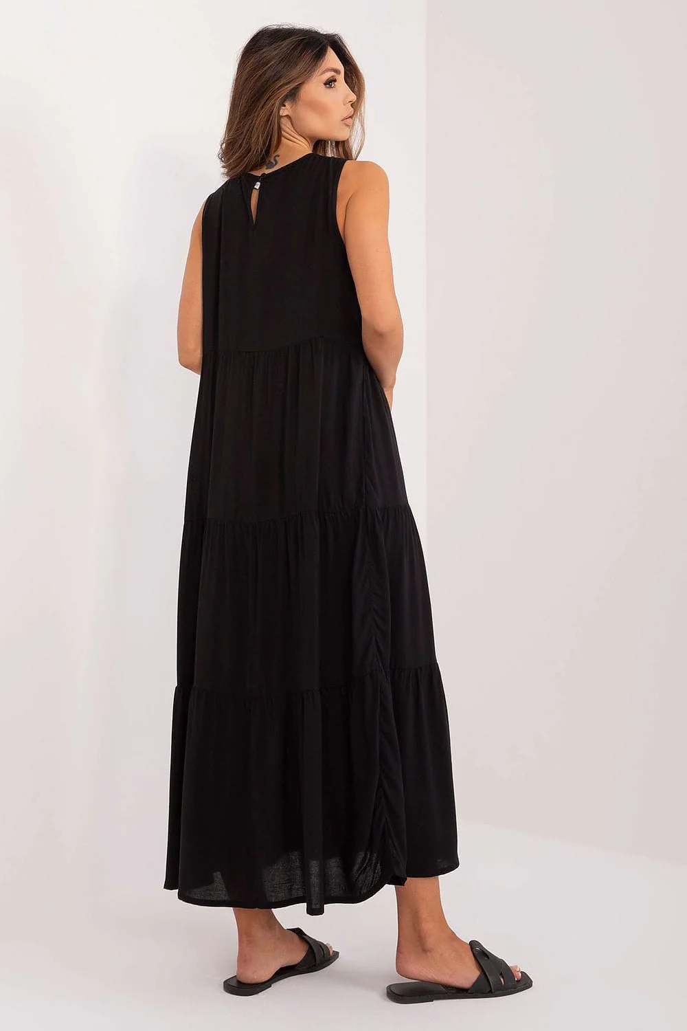 Robe casual noire fluide sans manches - Image 3