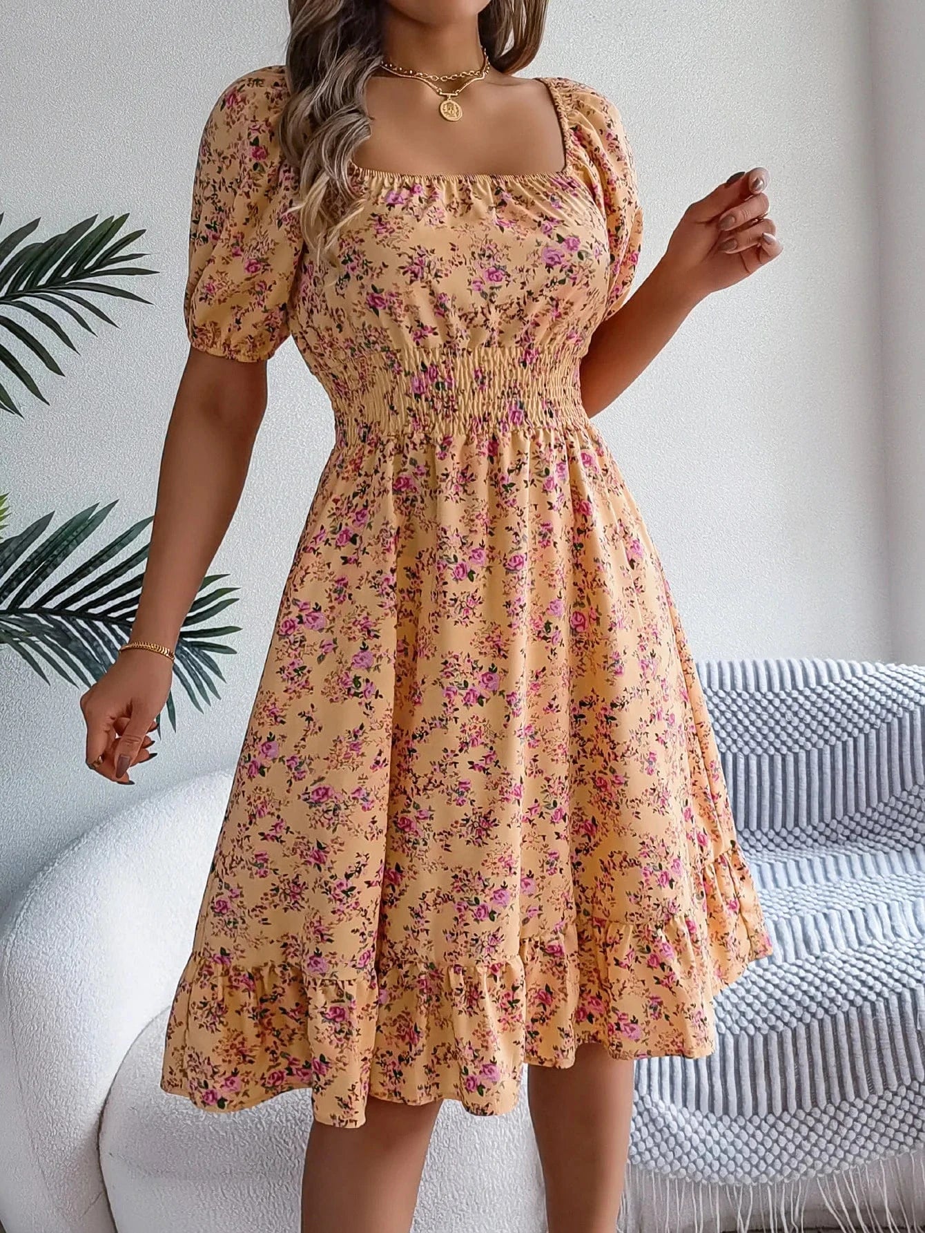 Robe d'été fleurie manches courtes col carré - Image 11