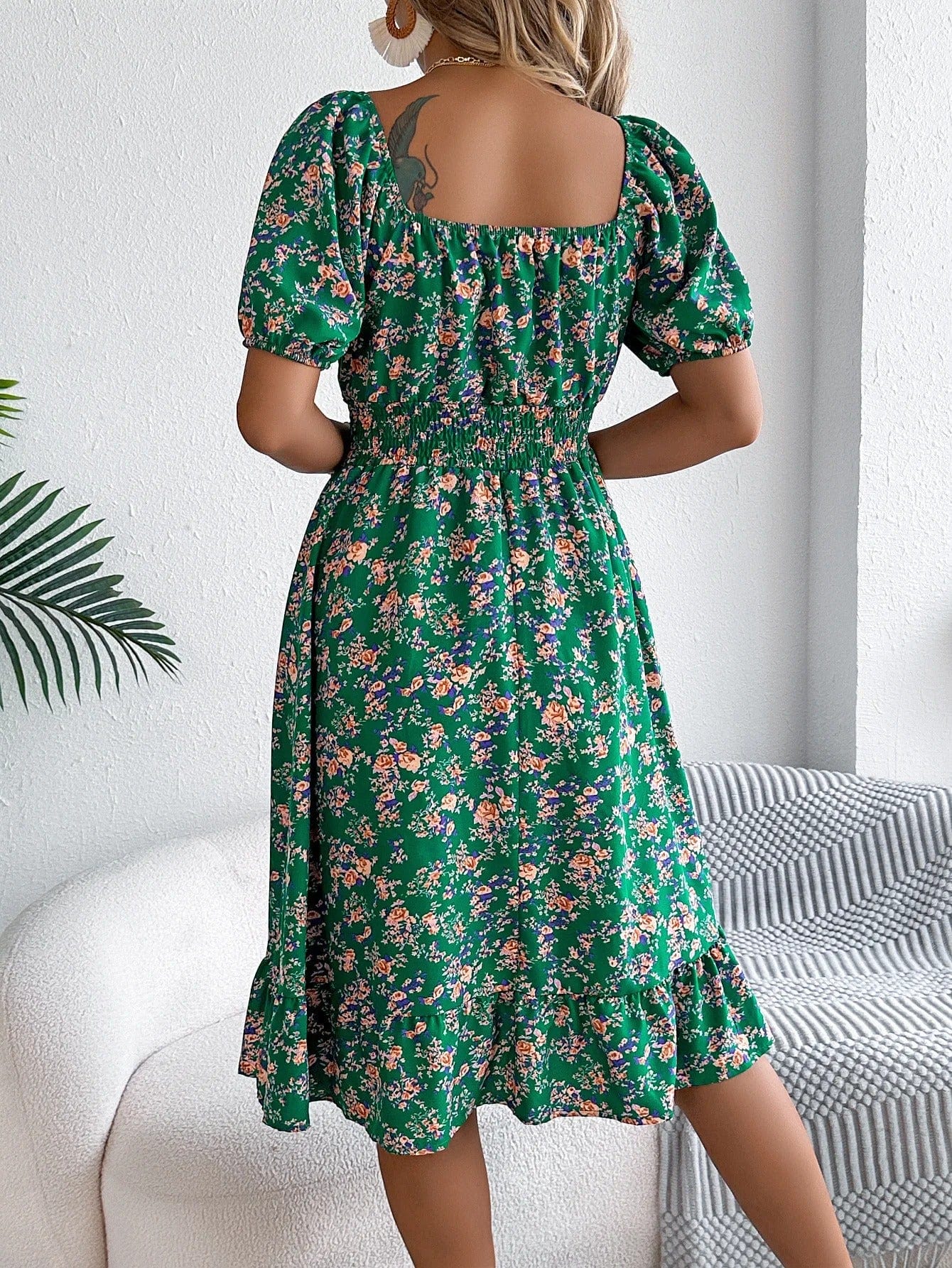 Robe d'été fleurie manches courtes col carré - Image 8