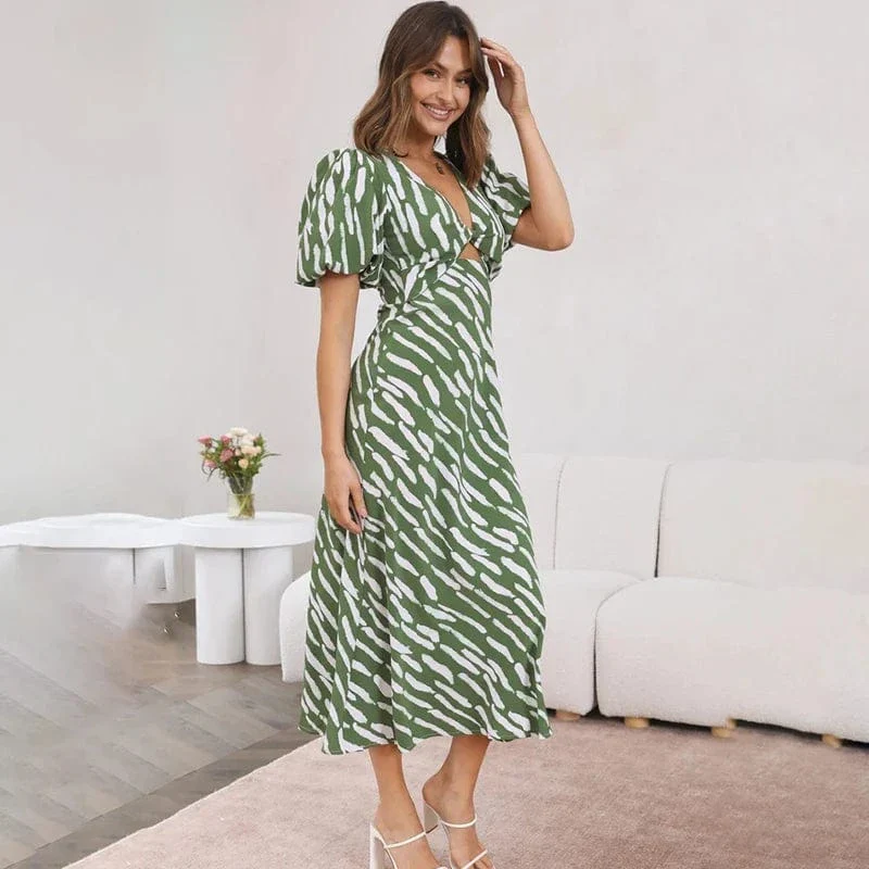 Robe d'été verte bohème midi à manches bouffantes