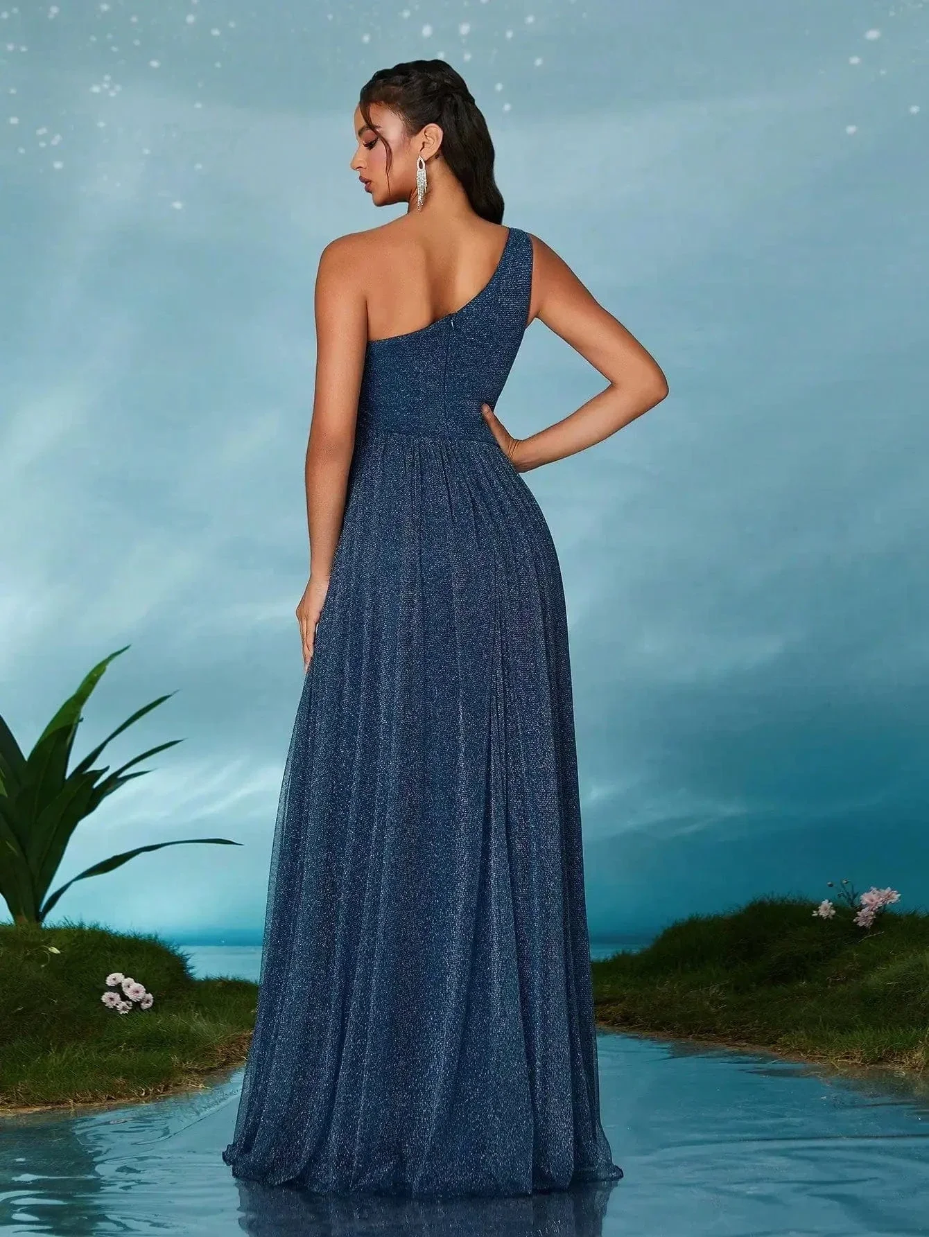 Robe invitée de mariage épaule dénudée - Image 10