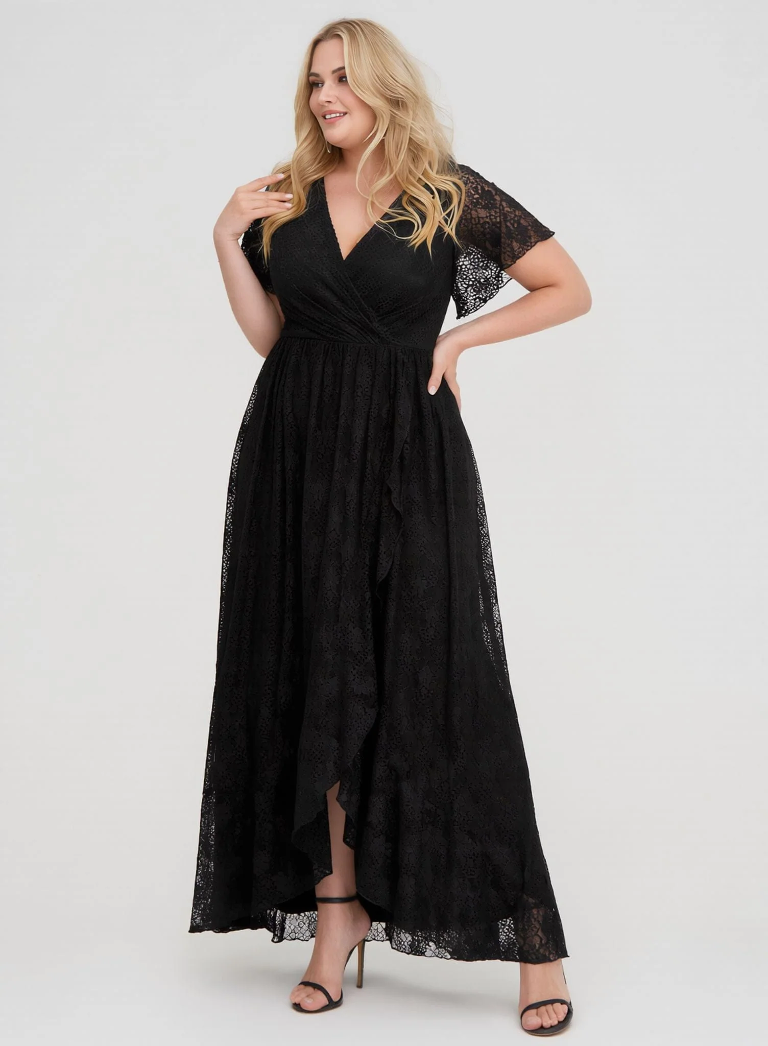 Robe de soirée grande taille noire manches transparentes - Image 4
