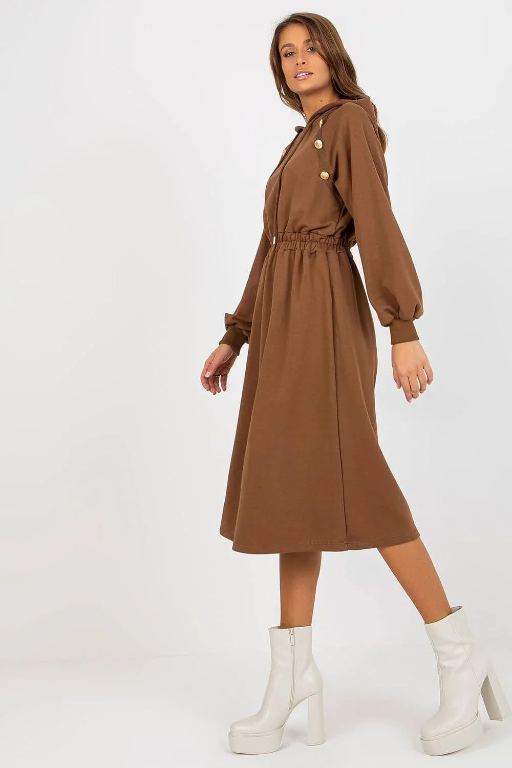 Robe sweat marron manche longue évasée