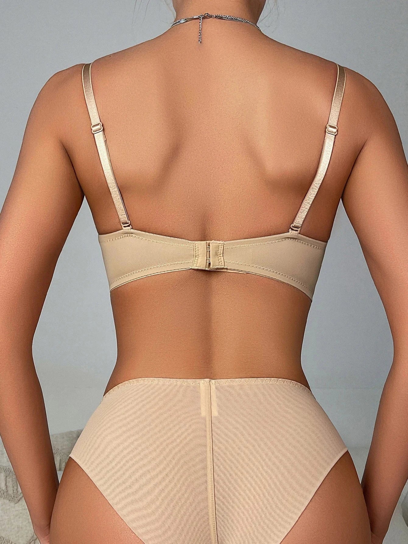 Soutien-gorge push-up beige - Image 4
